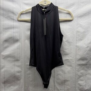 House of Harlow 1960 NWT Black High Neck All Day Contour Sleeveless Bodysuit